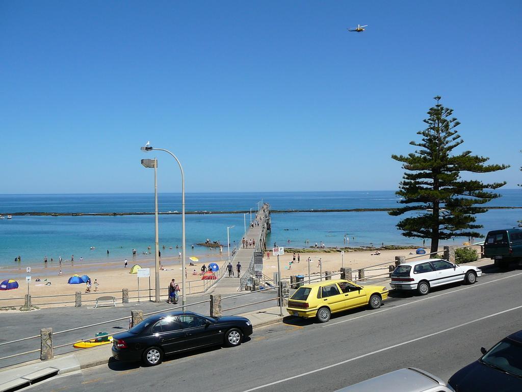 Апартаменти Mccloud House Port Noarlunga Номер фото
